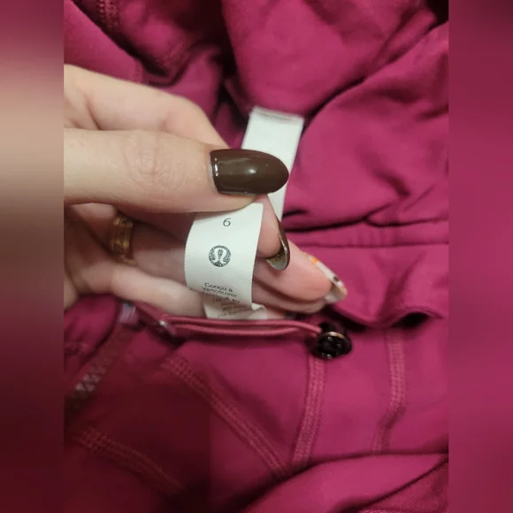 Lululemon Athletica Magenta Jacket - Picture 3 of 4